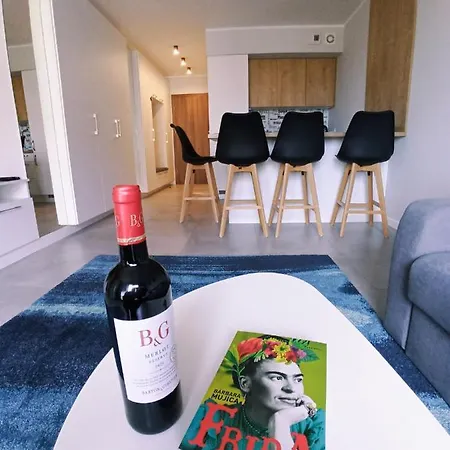 Lulu Apartments - FRIDA - Apartament dwupokojowy blisko morza - Resort Kołobrzeg parking i basen z sauną w cenie-3